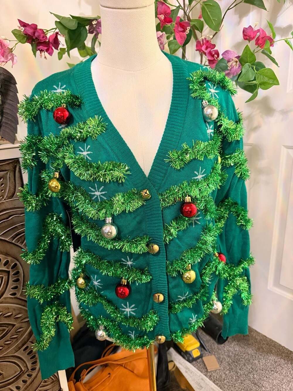 Tipsy Elves Gaudy Garland Cardigan Size L Green Christmas Sweater